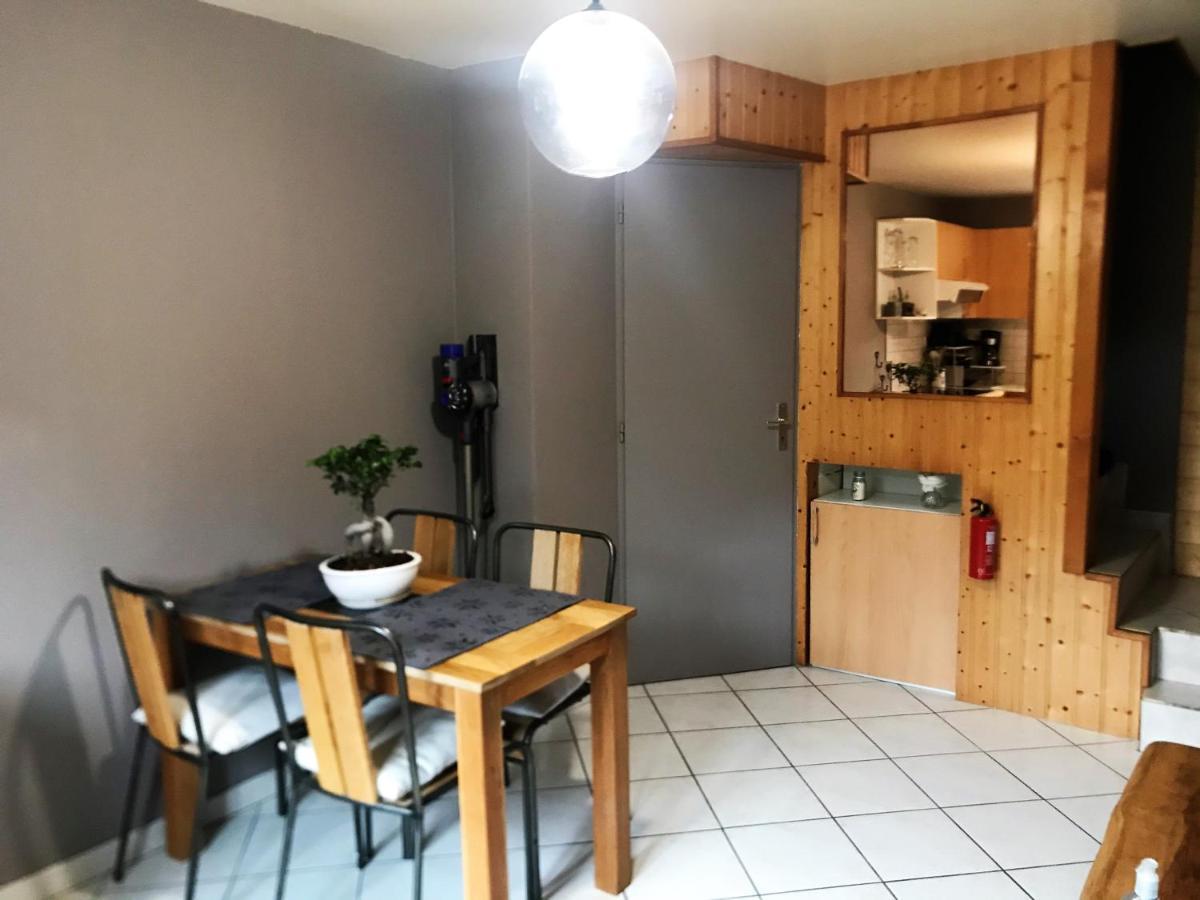 Charmant Appartement 2-4 Personnes Entre Annecy Et Aravis Thones Luaran gambar